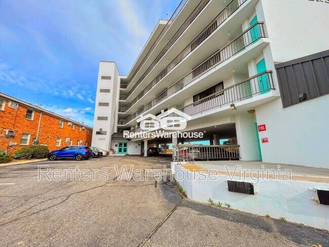 1222 E Ocean View Ave in Norfolk, VA - Building Photo - Building Photo