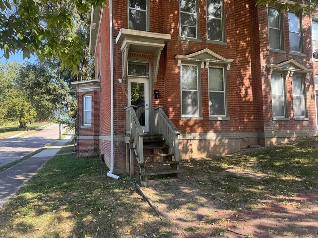 property at 301 S 13th St
