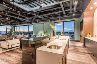 The Waverly in Seattle, WA - Building Photo - Building Photo