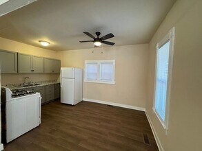 910 Sahwatch St in Colorado Springs, CO - Building Photo - Building Photo