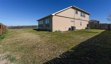 419 Wimberley St in Hutto, TX - Building Photo - Building Photo