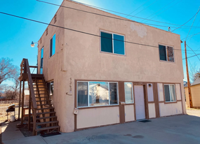 136 N Madison St, Unit B in Cortez, CO - Building Photo
