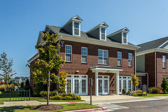 The Signature At Schilling Farms in Collierville, TN - Building Photo - Building Photo