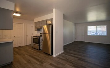808 Sunrise Ave in Fort Collins, CO - Building Photo - Building Photo