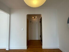 255 W 23rd St, Unit 6GW in New York, NY - Foto de edificio - Building Photo