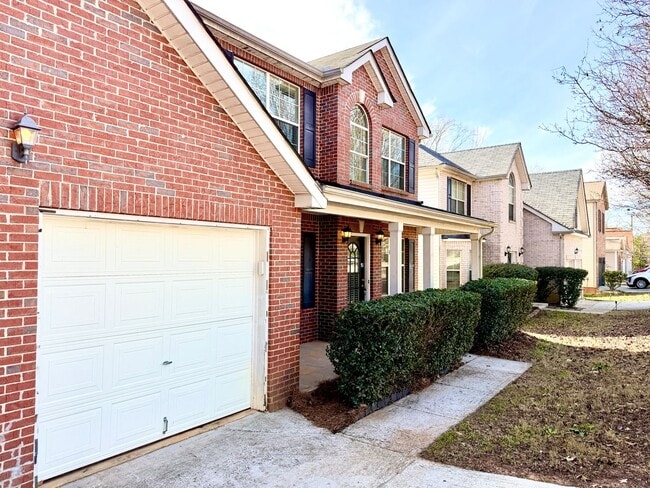 1980 Sawgrass Dr in Hampton, GA - Building Photo - Building Photo