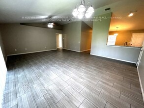 1523 Yeomans Path in Lakeland, FL - Building Photo - Building Photo