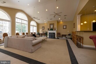 4551 Strutfield Ln in Alexandria, VA - Building Photo - Building Photo