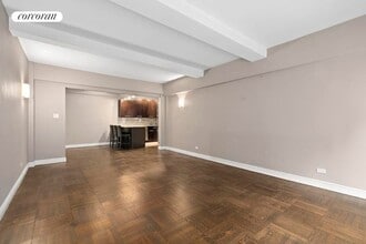 230 Central Park S in New York, NY - Building Photo - Building Photo