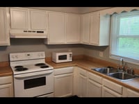 701 S 40th St photo'