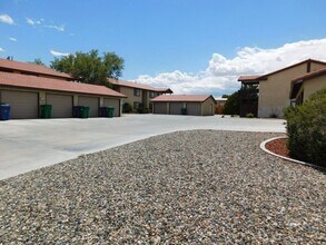 1311 N El Prado St in Ridgecrest, CA - Building Photo - Building Photo