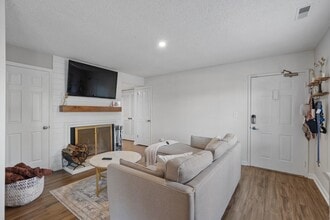 5841 Brentwood Trce, Unit 5841 in Brentwood, TN - Foto de edificio - Building Photo