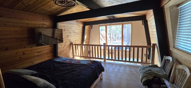 252 San Bernardino Ave in Big Bear, CA - Building Photo - Building Photo