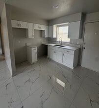 5519 Seventh Ave in Ft. Myers, FL - Building Photo - Building Photo