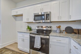 2161 W Jimtown Dr in North Charleston, SC - Building Photo - Building Photo