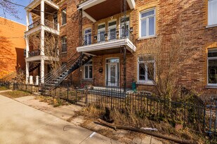 5071-5079 Garnier St in Montréal, QC - Building Photo