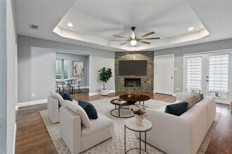 1610 St James Dr in Carrollton, TX - Building Photo - Building Photo