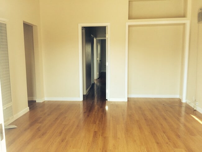 3006 Van Buren Pl, Unit 3006 in Los Angeles, CA - Foto de edificio - Building Photo