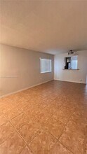 7820 NW 7th St in Pembroke Pines, FL - Building Photo - Building Photo