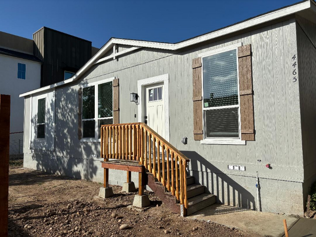 4465 Parks Ave in La Mesa, CA - Building Photo - Building Photo