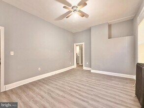 840 Cumberland St in Gloucester City, NJ - Building Photo - Building Photo