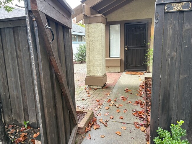 7414 Salton Sea Way in Sacramento, CA - Building Photo - Building Photo