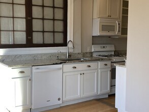 1825 Massachusetts Ave SE in Washington, DC - Building Photo - Building Photo