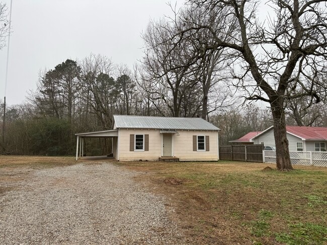 property at 135 W 10th St