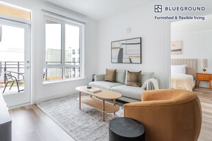 85 Cleaveland Rd in Pleasant Hill, CA - Building Photo