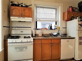 50 Babcock St, Unit 9 in Brookline, MA - Building Photo