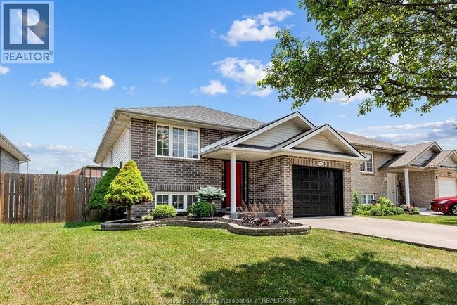 2340 Katella Ave in Windsor, ON - Building Photo - Building Photo