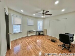 49 Beech Glen St in Boston, MA - Foto de edificio - Building Photo