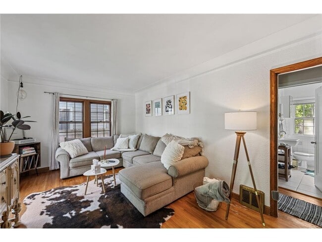 4343 N Oliver Ave in Minneapolis, MN - Building Photo - Building Photo