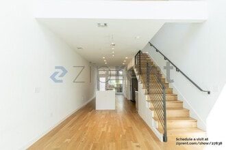 2002 E 7th St in Austin, TX - Foto de edificio - Building Photo