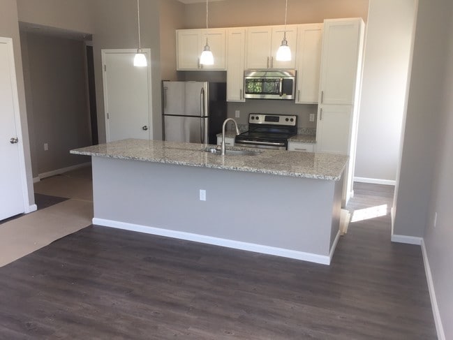 Columbus Lofts in Cleveland, OH - Foto de edificio - Building Photo