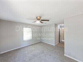 6838 Crestridge St in Houston, TX - Building Photo - Building Photo