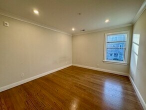 49 Dustin St, Unit 2 in Boston, MA - Building Photo - Building Photo