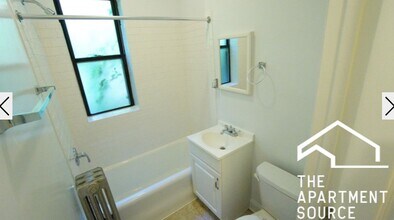 1742 N Humboldt Blvd, Unit 4 in Chicago, IL - Foto de edificio - Building Photo