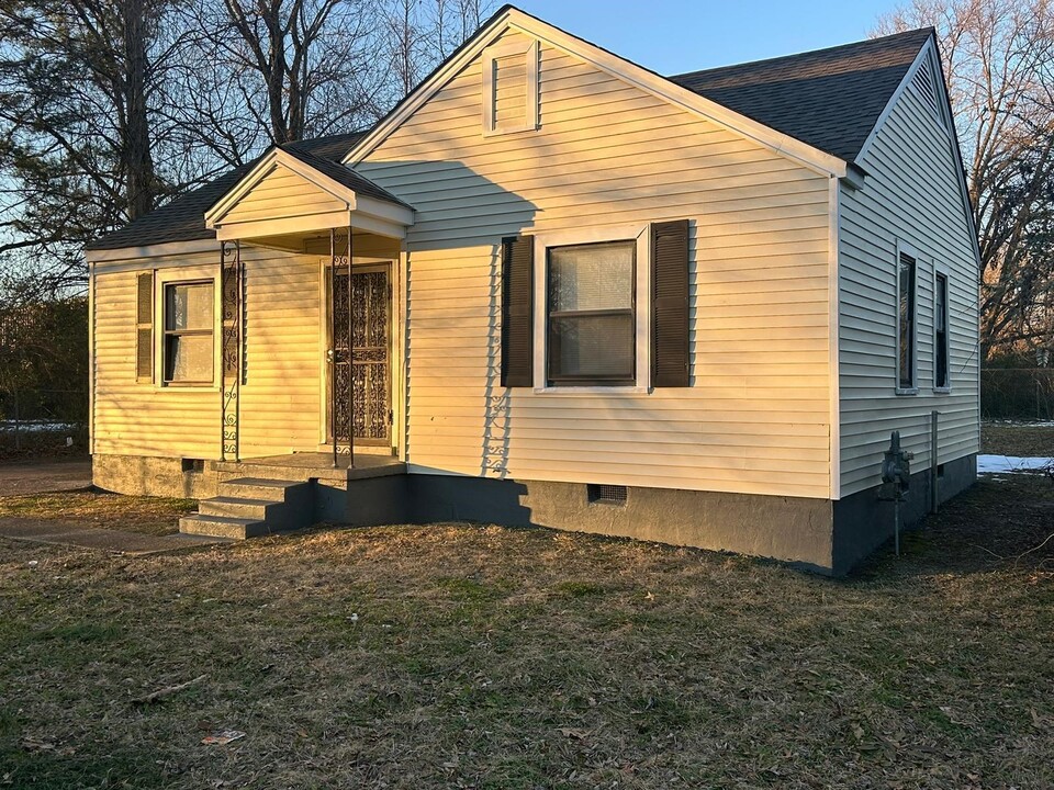 720 Frayser Dr in Memphis, TN - Building Photo