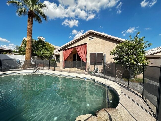 14410 S 44th St in Phoenix, AZ - Building Photo - Building Photo