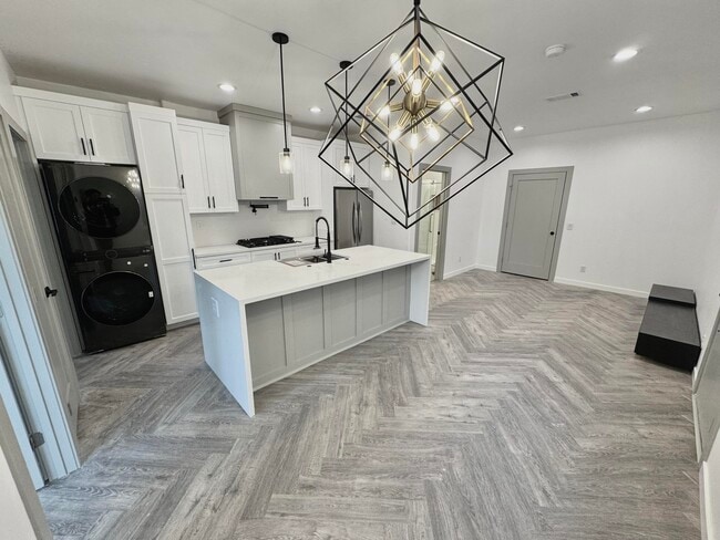 property at 2643 Summerchase Ave