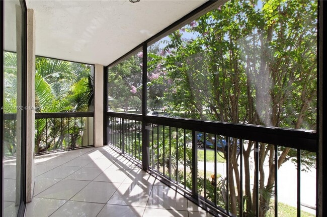 1915 Lavers Cir in Delray Beach, FL - Building Photo - Building Photo
