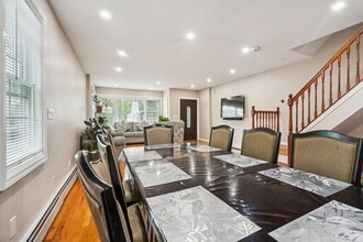 83-23 160th St in Queens, NY - Building Photo - Building Photo