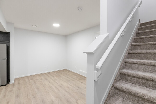 3624-3213 213 St NW in Edmonton, AB - Building Photo - Building Photo