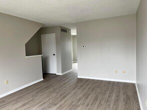 5372 Portland St in Columbus, OH - Building Photo - Building Photo