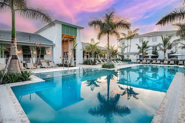 6026 Whitaker Rd, Unit C1 in Naples, FL - Building Photo - Building Photo