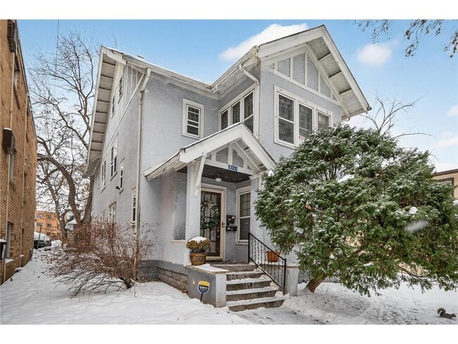 property at 3117 Aldrich Ave S