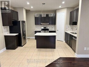 14 Dublin Rd in Brampton, ON - Building Photo - Building Photo
