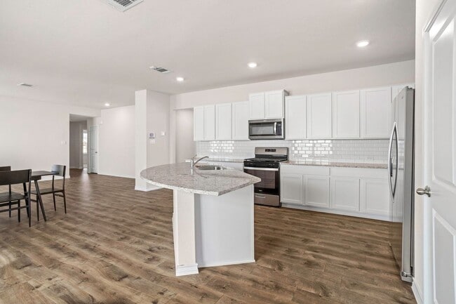 22631 Match Play in San Antonio, TX - Building Photo - Building Photo