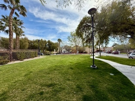 10448 Wild Bill Ct in Las Vegas, NV - Building Photo